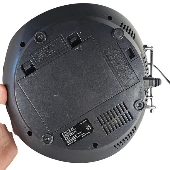 Memorex MP3 CD Player Boombox Portable Stereo AM/FM Radio Model MP3451-BK - Picture 16 of 16